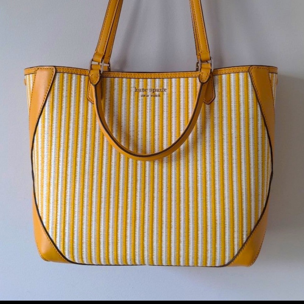 Kate Spade Buddie Tote